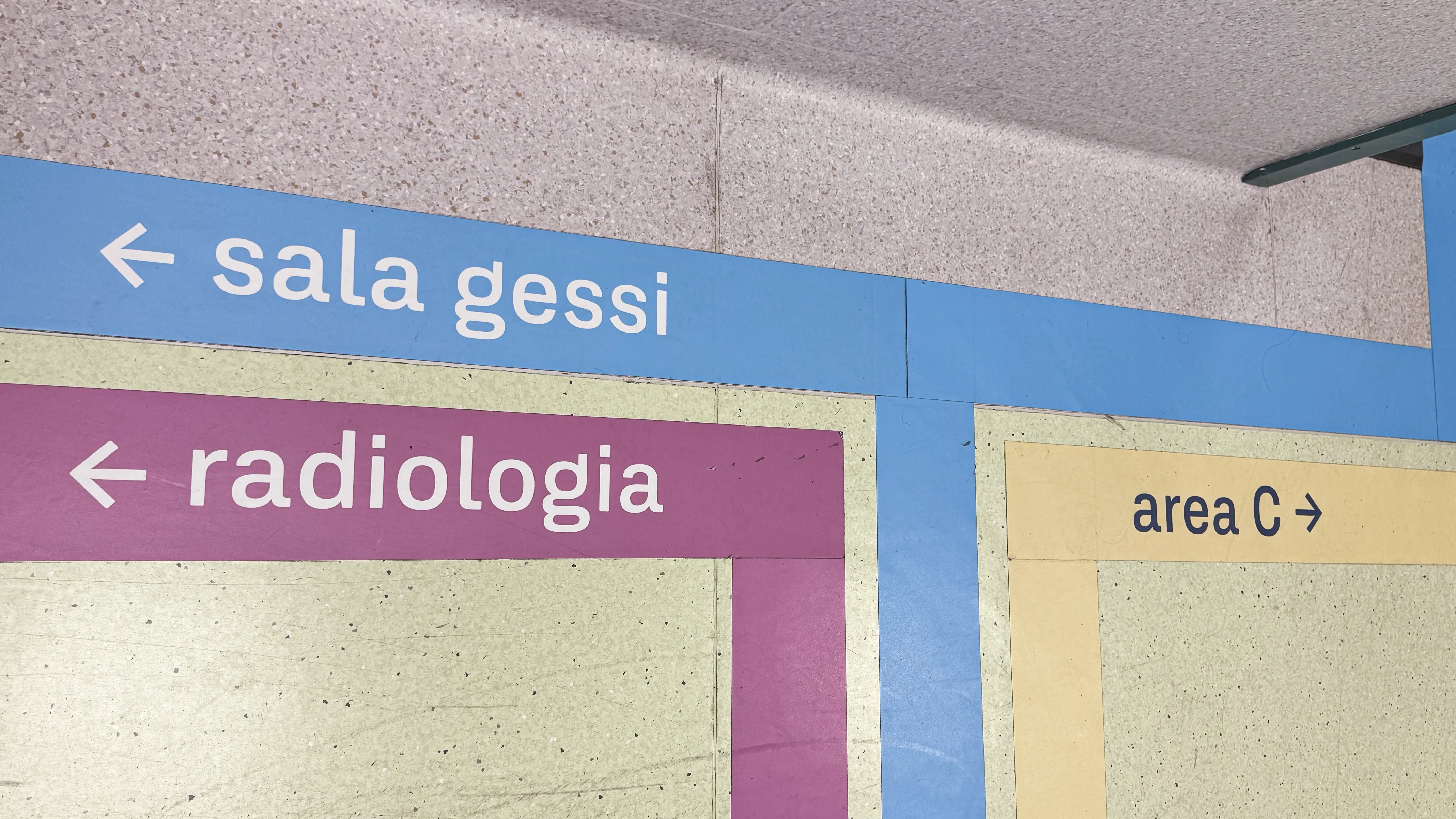 Emergency department of Lodi Graphic design, Information design, Wayfinding, Map design, Icon design project visual 9